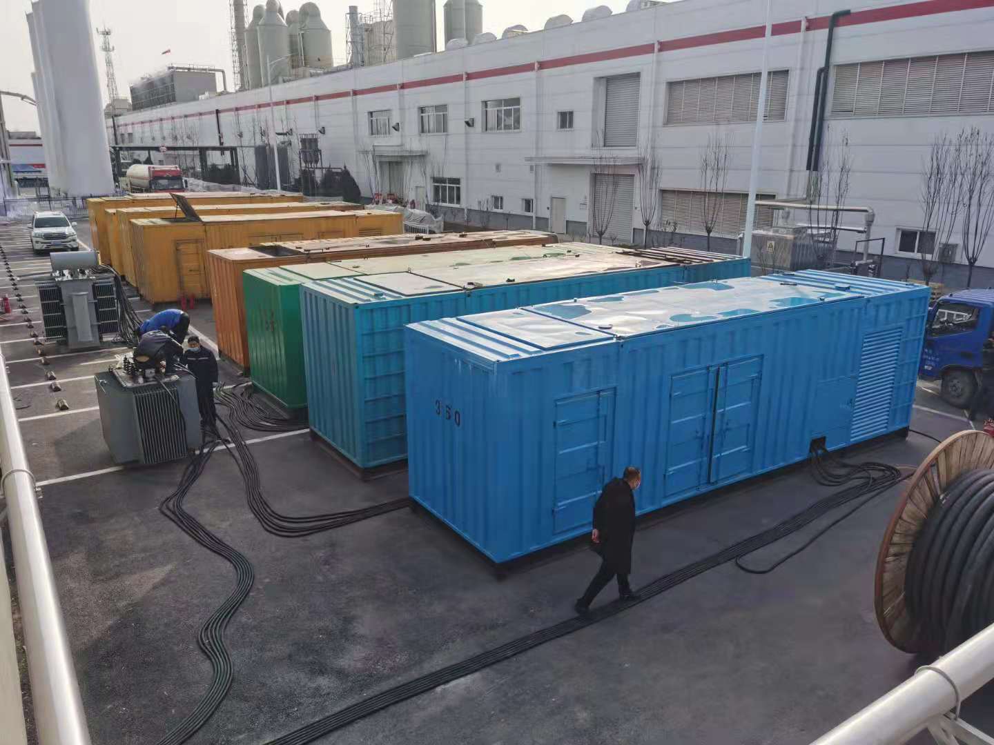 桐城发电机出租-两相发电机与三相发电机有何区别?
