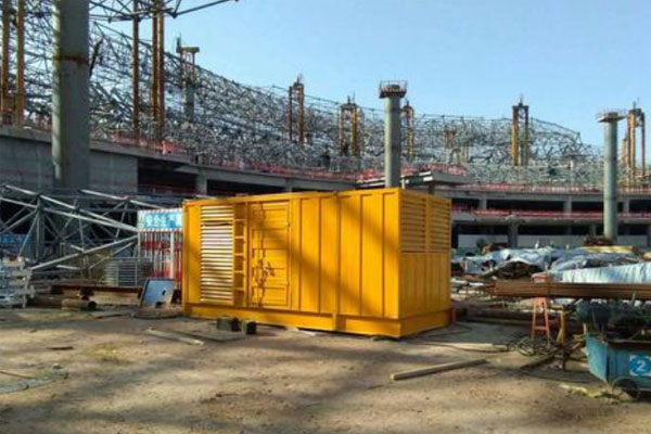 桐城发电机出租如何判断空气滤清器是否需要更换？